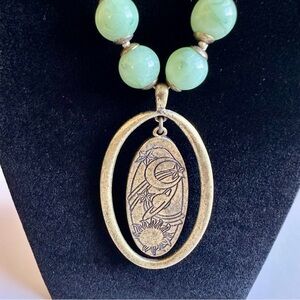 Rare & beautiful "Age of Aquarius" jade necklace, from 60's or 70's, marked XC,
